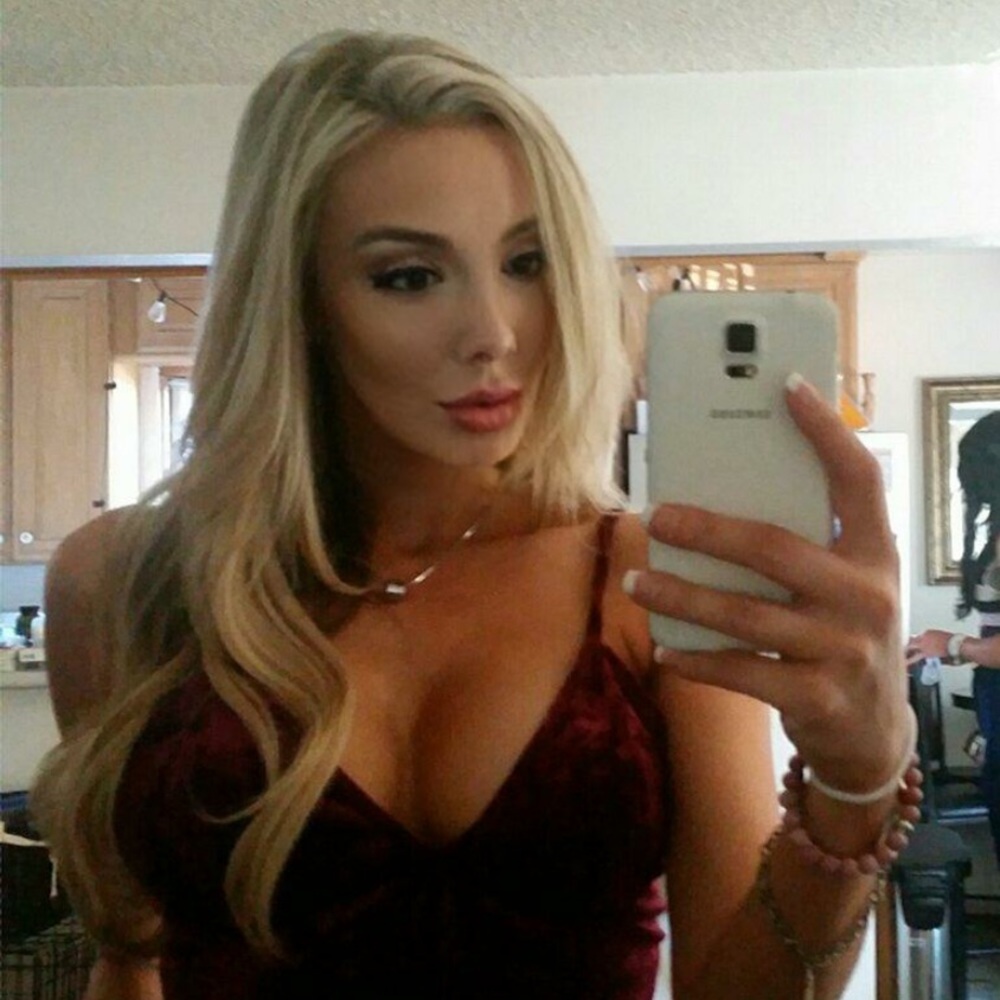 Meet your Posher, Alissa